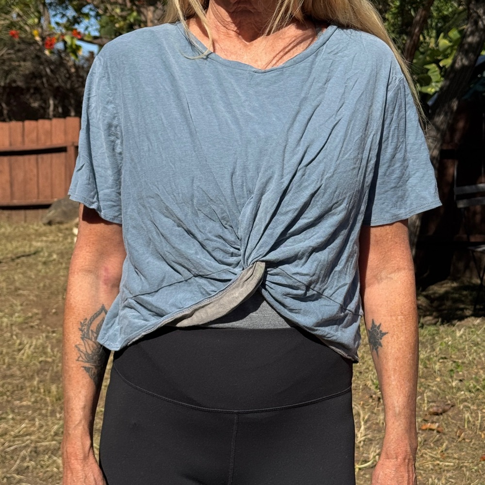 Sadie & Sage Slate Blue Twist Tee